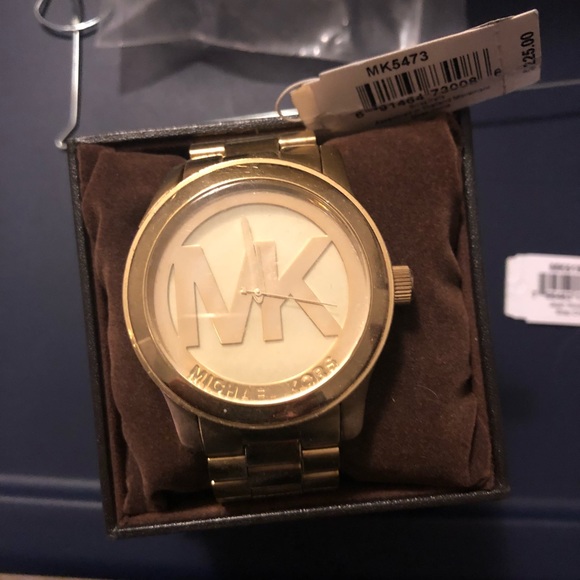 mk5473 mens